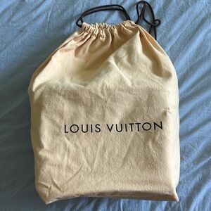 Louis Vuitton purse!